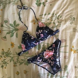 Romwe Blue floral bikini